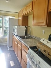 403 2nd St, Unit 1 in Jackson, MI - Building Photo - Building Photo