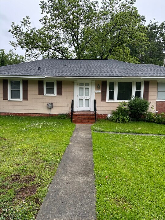 504 Woodard St NE in Wilson, NC - Building Photo