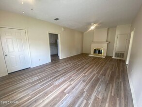 504 E 4th St in Panama City, FL - Building Photo - Building Photo