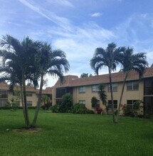 1271 NW 13th St, Unit 357 in Boca Raton, FL - Foto de edificio - Building Photo
