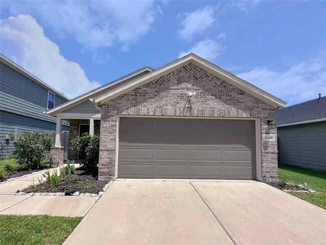 property at 21438 Hawthorn Harvest Cir