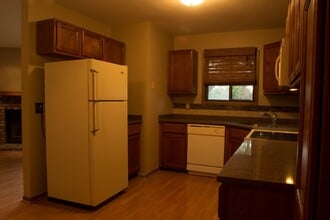 4 125th LN NW in Coon Rapids, MN - Building Photo - Building Photo