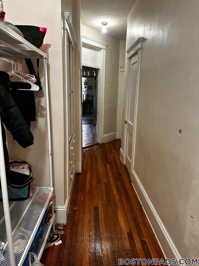 7 Price Rd in Boston, MA - Building Photo - Building Photo