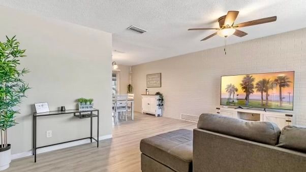 1420 Continental Dr in Daytona Beach, FL - Building Photo - Building Photo