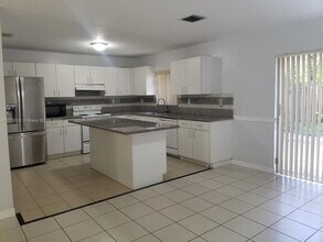 13404 SW 153 Terrace in Miami, FL - Building Photo - Building Photo