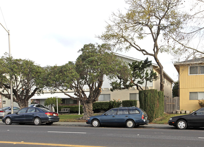 3371 Monroe St in Santa Clara, CA - Foto de edificio - Building Photo