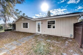 7326 Lake Floy Cir in Orlando, FL - Building Photo - Building Photo