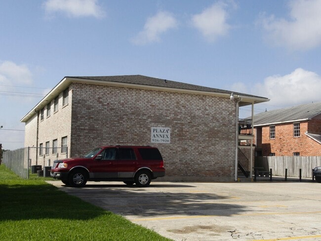 6752 Titian Ave in Baton Rouge, LA - Building Photo - Building Photo