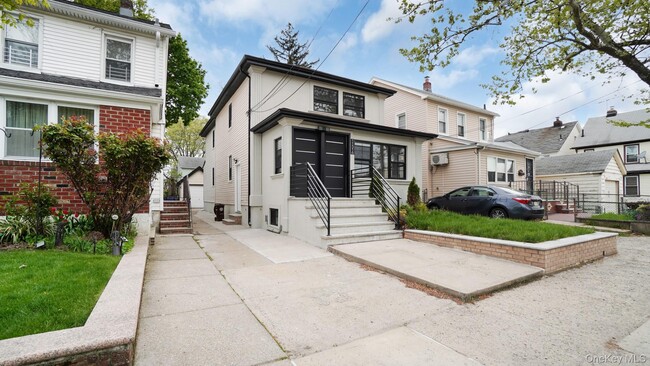 115-16 199th St in Queens, NY - Building Photo - Building Photo