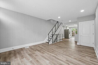 1512 S Bailey St in Philadelphia, PA - Building Photo - Building Photo