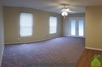 9417 Switzer Rd in Overland Park, KS - Building Photo - Building Photo