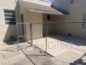 504 El Prado in West Palm Beach, FL - Building Photo - Building Photo