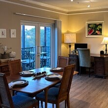 4310 Bayside Village Dr, Unit 201 in Tampa, FL - Foto de edificio - Building Photo