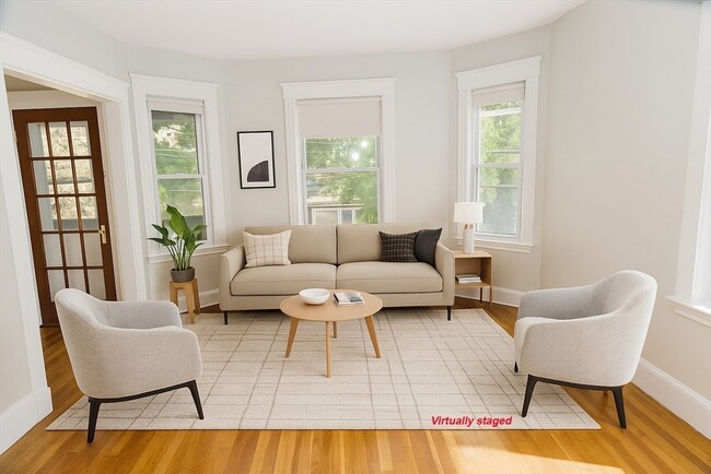89 Rockview St, Unit 2 in Boston, MA - Building Photo - Building Photo