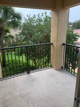 10318 Fox Trail Rd S, Unit 1411 in Royal Palm Beach, FL - Building Photo - Building Photo
