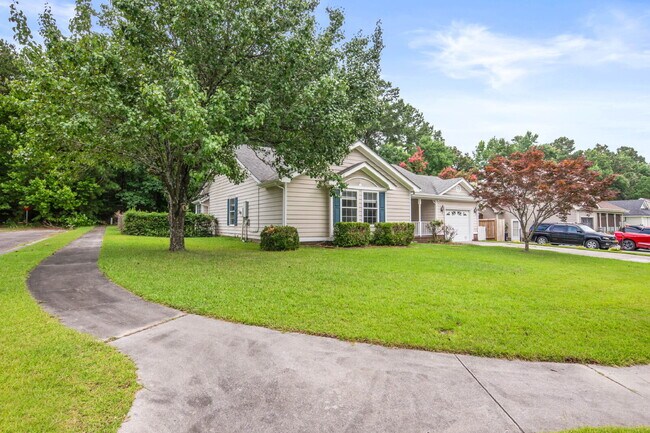 224 Audubon Dr in Jacksonville, NC - Building Photo - Building Photo