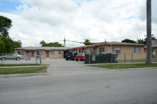 1915-1935 NW 28th St Apartments