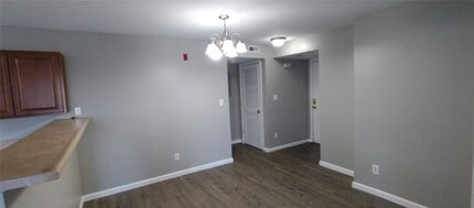 1201 Spring Creek Ln in Dardenne Prairie, MO - Building Photo - Building Photo