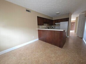 5429 Hansel Ave in Belle Isle, FL - Building Photo - Building Photo