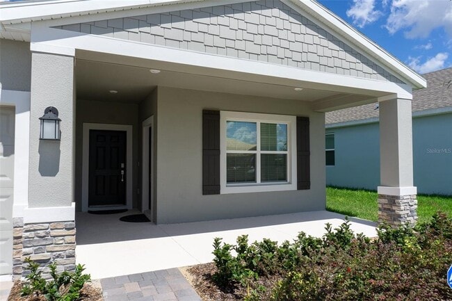 860 Carmillion Ct in Groveland, FL - Building Photo - Building Photo