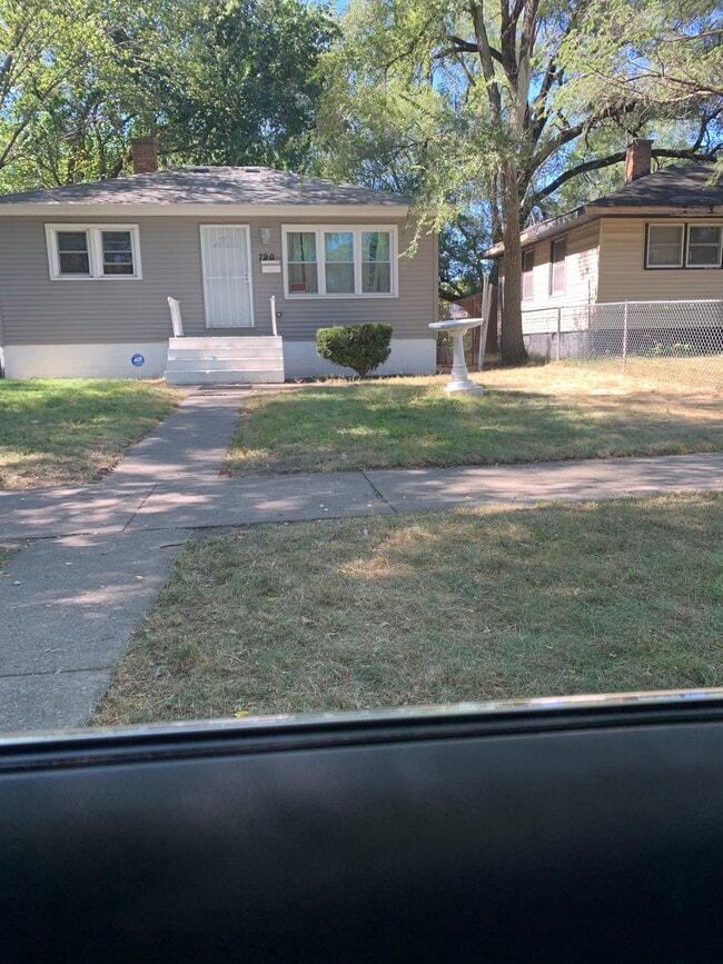 700 Matthews St Rentals in Gary, IN