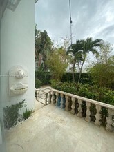 3921 N Meridian Ave in Miami Beach, FL - Building Photo - Building Photo