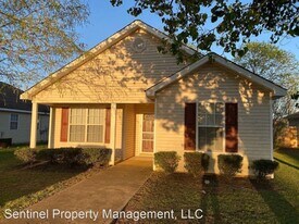 206 Worthington Ln in Warner Robins, GA - Building Photo