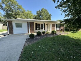 116 SE Springdale Dr, Unit 110 in Mount Juliet, TN - Building Photo