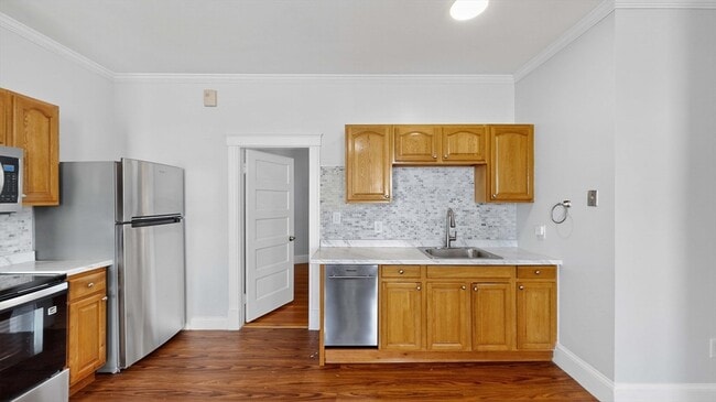 property at 10 Porter St Ct
