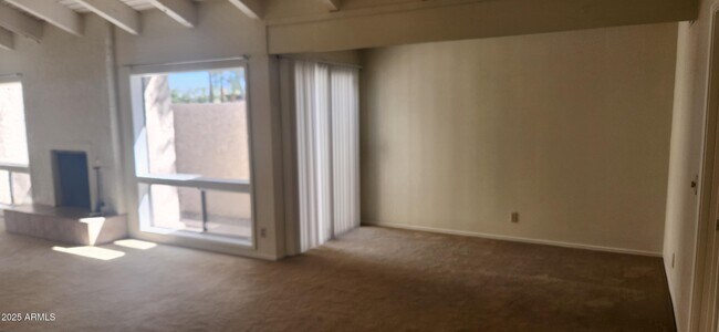 2841 N 61st Pl in Scottsdale, AZ - Building Photo - Building Photo