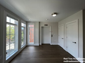 20 Marion St, Unit 3 in Brookline, MA - Building Photo - Building Photo