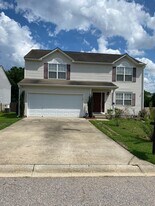 231 Cascade Ct in Lexington, SC - Building Photo