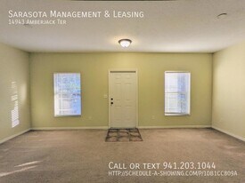 14943 Amberjack Terrace in Lakewood Ranch, FL - Building Photo