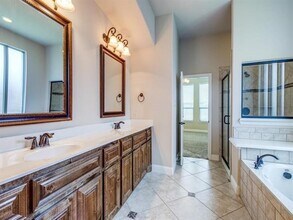5501 Ridgepass Ln in McKinney, TX - Building Photo - Building Photo