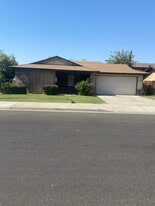 913 Nimrod Ct in Bakersfield, CA - Building Photo