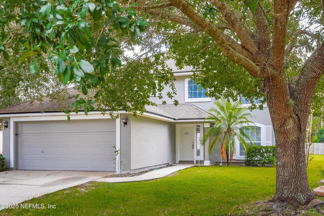 683 Southland Ln in Orange Park, FL - Building Photo - Building Photo