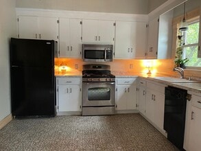 320 N Poplar St in Aberdeen, NC - Building Photo - Building Photo