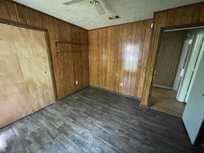 609 Upper Darby Rd in Jackson, MS - Building Photo - Building Photo