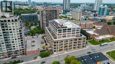 112 Benton St in Kitchener, ON - Building Photo - Building Photo