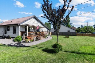 313 Colorado Ave in Whitefish, MT - Building Photo