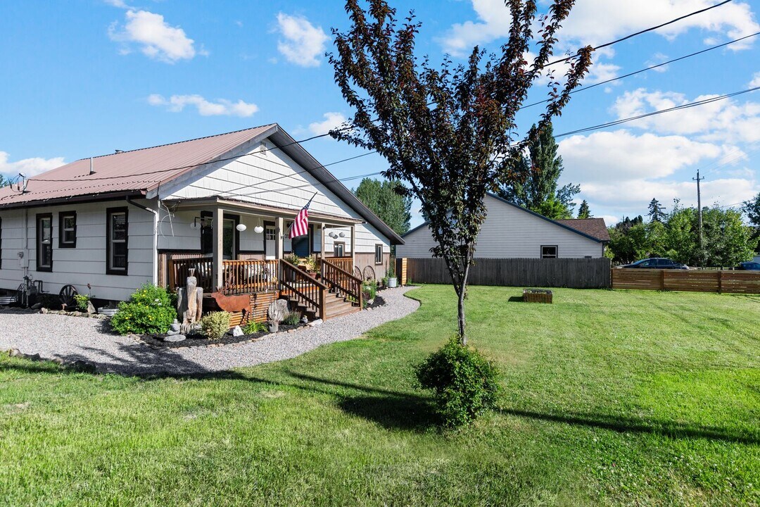 313 Colorado Ave in Whitefish, MT - Building Photo