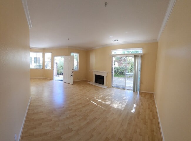 1205 Manzanita Way in San Luis Obispo, CA - Building Photo - Building Photo