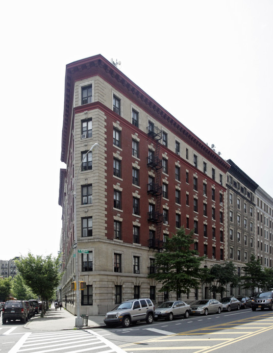 188 St Nicholas Ave in New York, NY - Building Photo