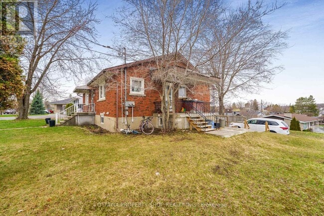 1652 Chêne St. in Clarence-Rockland, ON - Building Photo - Building Photo