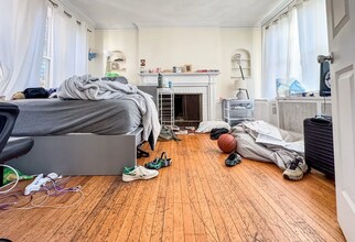 28 Manet Rd in Newton, MA - Building Photo - Building Photo