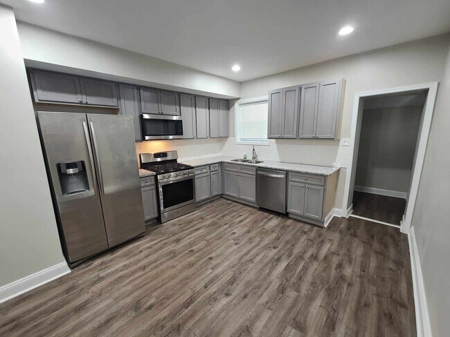 1217 S Carey St in Baltimore, MD - Building Photo - Building Photo