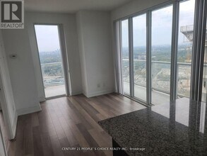 56 Annie Craig Dr in Toronto, ON - Building Photo - Building Photo