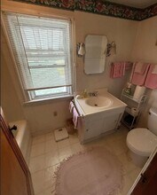 4385 Lancaster Ave in Obetz, OH - Foto de edificio - Building Photo