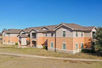 Rosemont of Lancaster in Lancaster, TX - Foto de edificio - Building Photo