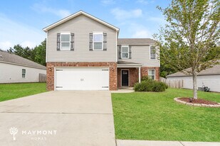 229 Addison Dr in Calera, AL - Building Photo